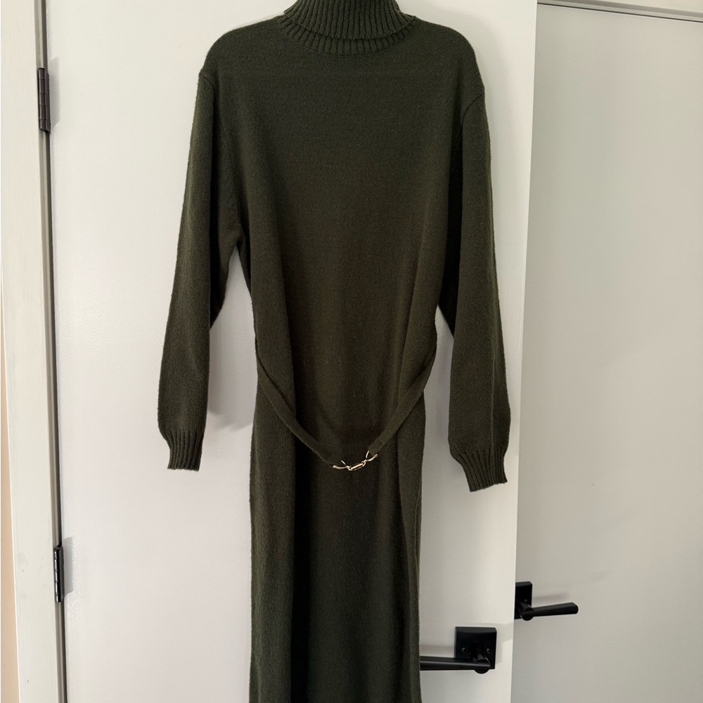 Saks Fifth Avenue Olive Long Sleeve Dress